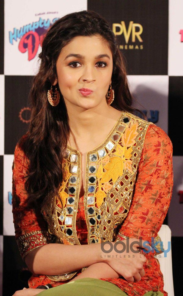 Alia Bhatt and Varun Dhawan at upcoming Film Launch