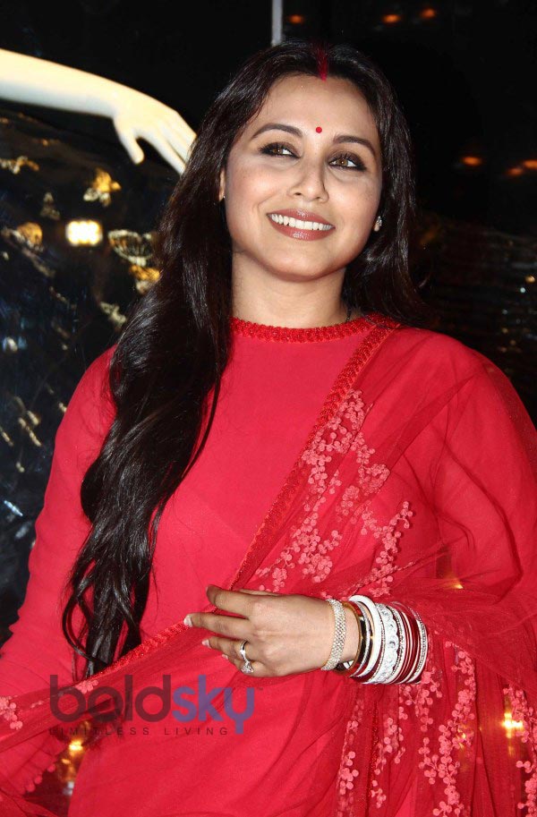 Rani Mukerji stuns at Diva'ni store launch