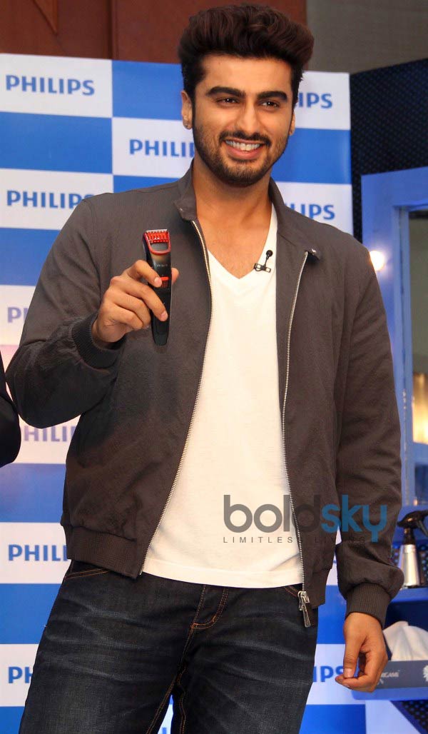 Arjun Kapoor Endorse Philips India Male Grooming Range