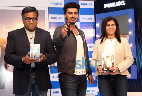 Arjun Kapoor Endorse Philips India Male Grooming Range