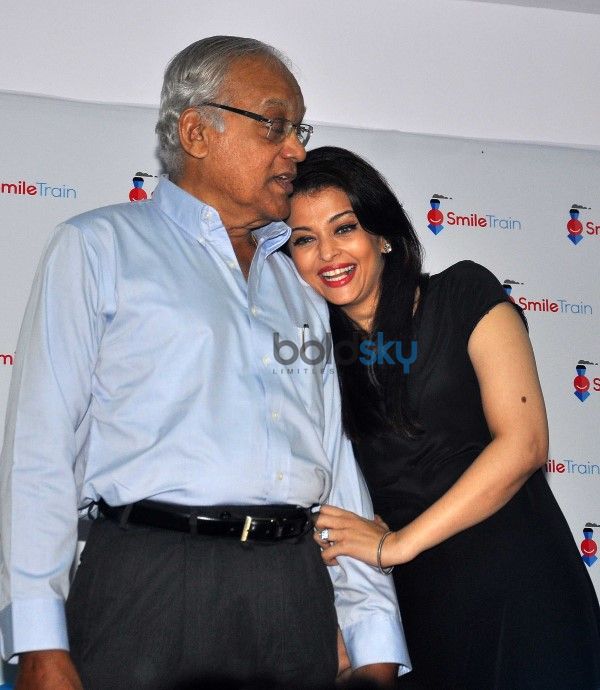 Aishwarya Rai Bachchan Gifts A 100 Surgeries For Cleft Children