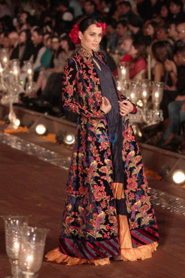 Designer Corner - Rohit Bal