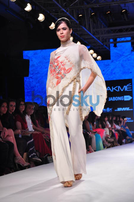 Lakme Fashion Week 2015 KIRAN UTTAM GHOSH - DAY 02-SHOW 07
