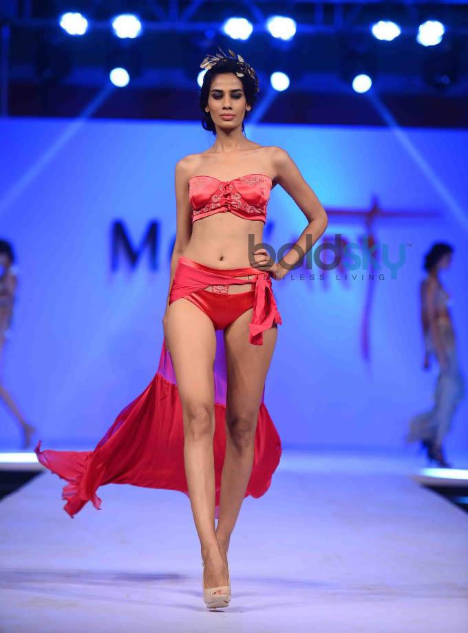 Mod'Art International Fashion Show By Their Creative Students