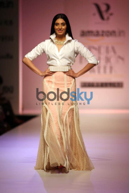 Designer Archana Rao Show At AIFW