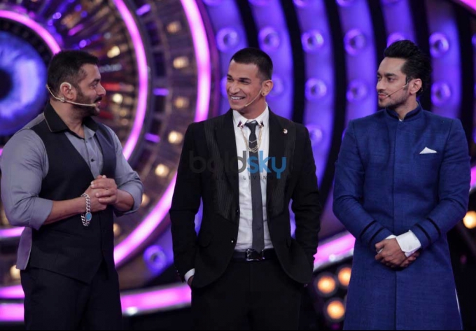 Big Boss 9 Finale - Prince Narula Crowned Winner