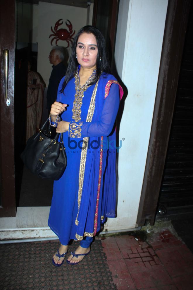 Sunil Shetty Family,And Shraddha Kapoor  Spotted At Bastian Restaurant Bandra