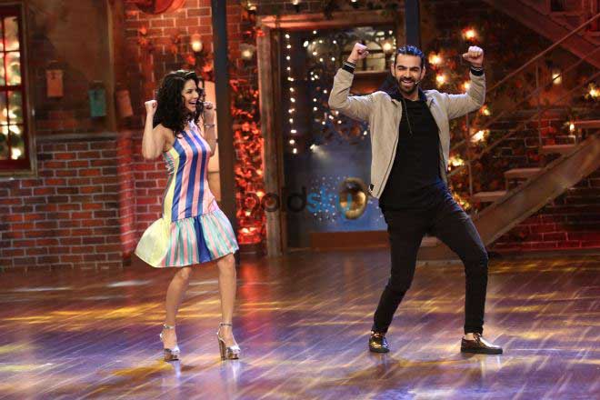 Sunny Leone On The Sets Of Drama Company