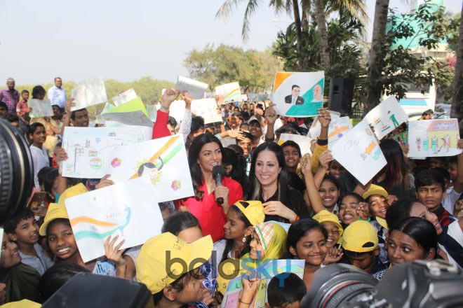 Sushmita Sen Celebrates Republic Day With Rouble Nagi Art Foundation