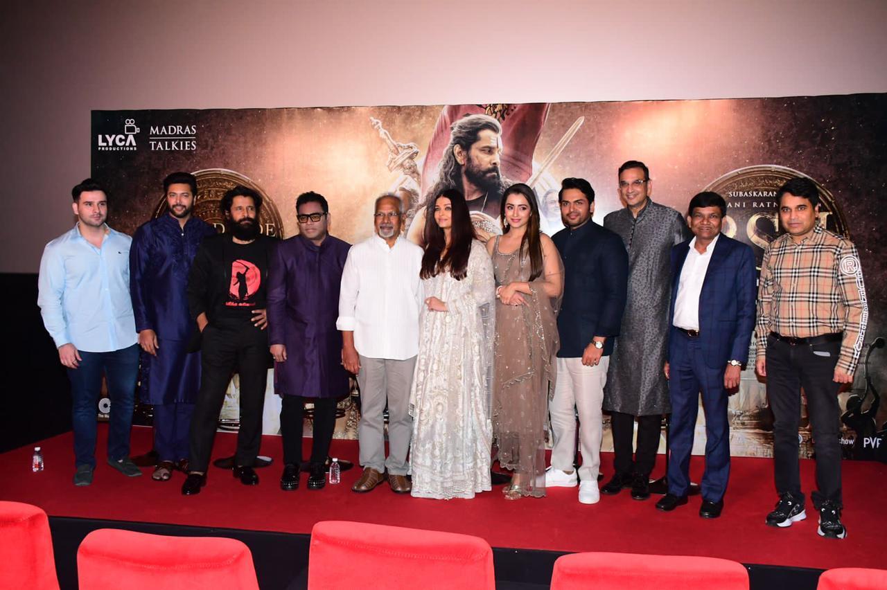 Aishwarya Rai Bachchan, AR Rahman and star cast of PS-1 snapped at press conference in Mumbai