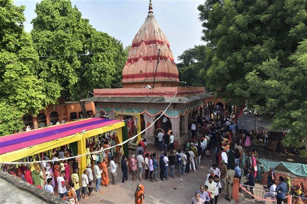 Nag Panchami 2023: Witness Nag Panchami Celebrations Echo Across the Nation