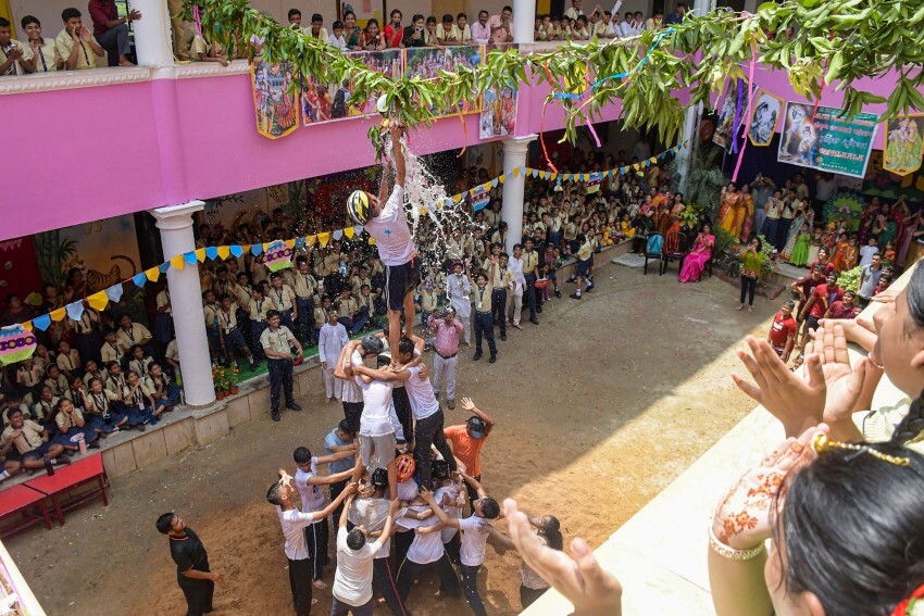 Krishna Janmashtami 2023: Dahi Handi Festivities Captured In Pics