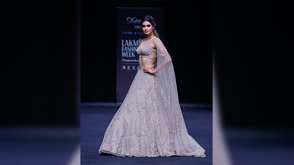 Lakme Fashion Week 2024: Sara Ali Khan, Janhvi Kapoor, And Ananya Panday Promote Creative Fashion, Check Their Runway Looks!