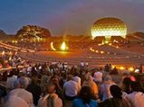 அரசியல், ஜாதி - மதம், பணம் எதுமே இல்லாத இந்தியாவின் சிறிய டவுன் பற்றி உங்களுக்கு தெரியுமா?