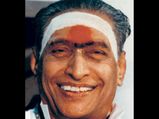 வெயில் காலத்தில் ஏன் ஆண்கள் கட்டாயம் விபூதி, சந்தனம் நெற்றியில் பூச வேண்டும்?