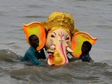 விநாயகர் சிலையை 3 ஆம் நாள் ஏன் ஆற்றில் கரைக்கிறோம் என்பதன் உண்மையான காரணம் தெரியுமா?