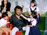 அடம்பிடிச்சு அழற குழந்தைய இப்டி தான் சமாளிக்கணும்! 