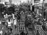 தாத்தா பாட்டி காலத்துல நடந்திருக்கிற கூத்த பாருங்க! 