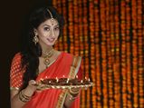 இந்த தீபாவளியில் உங்கள் வாழ்க்கையில் நல்ல மாற்றங்கள் ஏற்படபோகிறது என்பதை உணர்த்தும் அறிகுறிகள் 