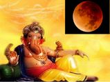 சந்திரன் மாதத்தில் பாதி நாள் தேய்வதற்கு காரணம் விநாயகர் கொடுத்த சாபம்தான் தெரியுமா?