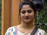 லாஸ்லியாவுக்கும் கவின் மீது காதலா?... என்னதான் நடந்தது பிக்பாஸ் வீட்ல...