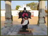 கடன் தொல்லைகள் நீங்க... கொடுத்த கடன் வசூலாக இந்த பரிகாரங்களை பண்ணுங்க..