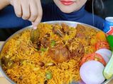 நைட் நேரத்தில் பிரியாணி சாப்பிடுவதால் உடலில் நிகழும் சில பயங்கரமான விஷயங்கள்!