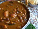 கொண்டைக்கடலை கத்திரிக்காய் கார குழம்பு