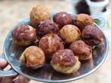 உளுந்து இனிப்பு பணியாரம்