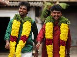 இந்த 5 ராசிக்காரங்கள பண்டிகை காலத்துல கையிலையே புடிக்க முடியாதாம்...என்ன செய்வாங்க தெரியுமா? 