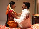 வயதான ஆண்கள் ஏன் வெர்ஜின் பெண்களோடு மட்டும் உடலுறவில் ஈடுபட விரும்புறாங்க தெரியுமா? ஷாக் ஆகாதீங்க! 