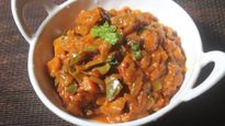 இட்லி, சப்பாத்திக்கு அட்டகாசமாக இருக்கும்... கத்திரிக்காய் தொக்கு 