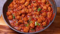 சப்பாத்திக்கு சூப்பராக இருக்கும்... கேரளா ஸ்டைல் மீல் மேக்கர் மசாலா