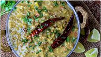 சப்பாத்திக்கு சூப்பராக இருக்கும்... தாபா ஸ்டைல் பச்சை பயறு தால்