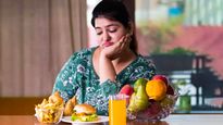 லஞ்ச் சாப்பிடும்போது இந்த தவறுகளை தெரியாமகூட பண்ணிராதீங்க... இல்லனா உங்க உயிருக்கே ஆபத்து...! 