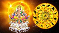 சூரியனின் அருளால் இன்று முதல் இந்த 5 ராசிக்காரர்களின் அதிர்ஷ்டம் பிரகாசிக்கப் போகுது...