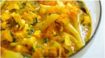 சப்பாத்தி, பூரிக்கு அட்டகாசமாக இருக்கும்.. காலிஃப்ளவர் பன்னீர் கிரேவி