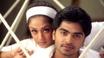 இந்த 4 அறிகுறிகள் உங்க காதலனிடம் இருந்தா? அவரு உங்கள கல்யாணம் பண்ணிக்காம கழட்டிவிட்டு போயிடுவாராம்!