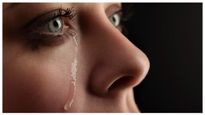 அழுவது உடல் நலத்திற்கு நல்லது.. ஏனென்று தெரியுமா? 