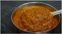 தக்காளி, வெங்காயம் சேர்க்காம குழம்பு செய்யணுமா? அப்ப முட்டைக்கோஸ் குழம்பை செய்யுங்க..