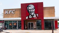 KFC சிக்கன் சாப்பிடுவது ஜப்பானின் கிறிஸ்துமஸ் கலாச்சாரமாக ஏன் மாறியது? அதன் சுவாரஸ்ய வரலாறு என்ன தெரியுமா?    
