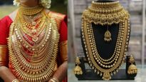 Gold rate decreases up to Rs. 400 per sovereign today