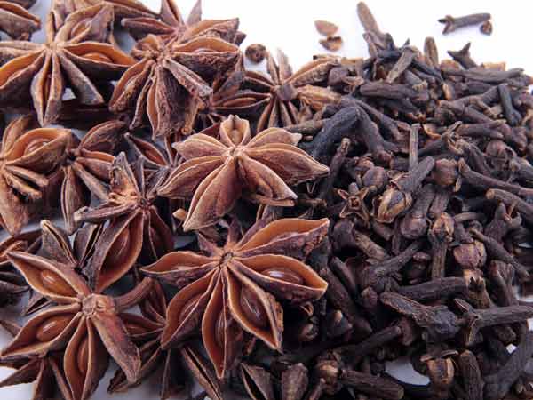 கிராம்பு/லவங்கம்