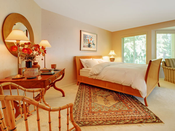 தாராளமான படுக்கையறை