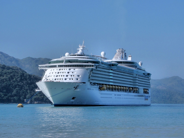 மிகப்பெரிய பயணிகள்-கப்பல்