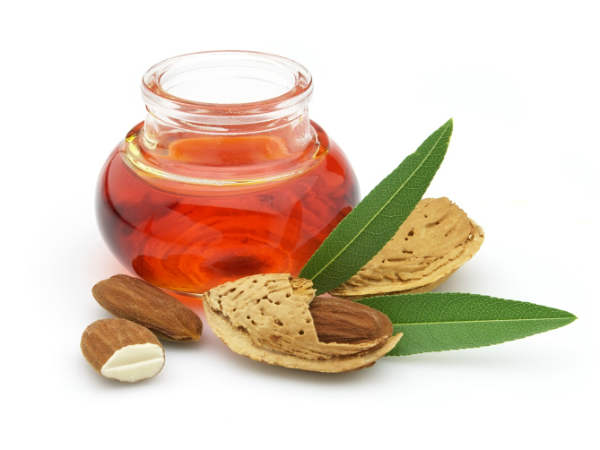 வாழைப்பழம்-பாதாம் மாஸ்க்