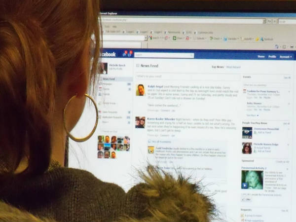 இணையதளத்தில் உலவுதல்