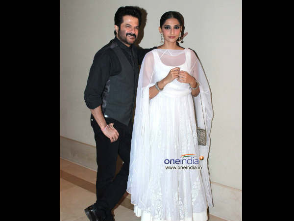 அனில் கபூர் மற்றும் சோனம்