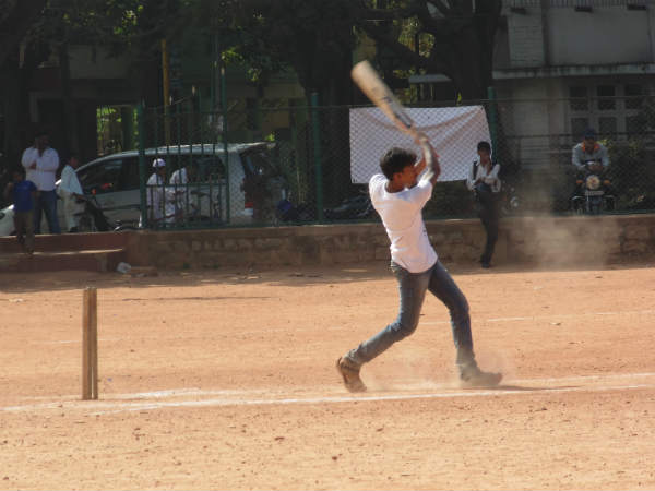 தினமும் விளையாடுவது