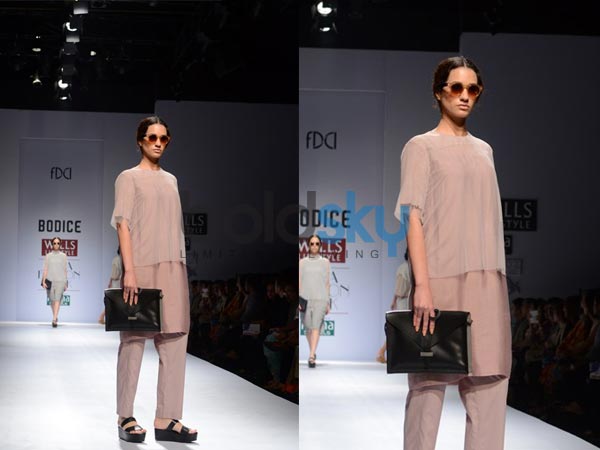 கருப்பு நிற பை